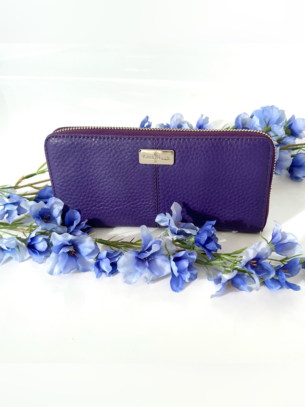 Cole Haan Purple Rachel Compact Zip Around Wallet w Removable Card Case